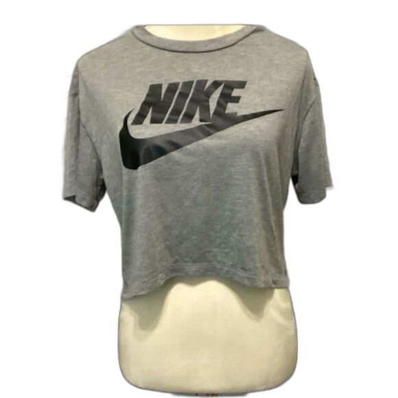 Nike T-Shirt Women’s Size Large Color Gray Graphic Crop Top - Picture 1 of 7